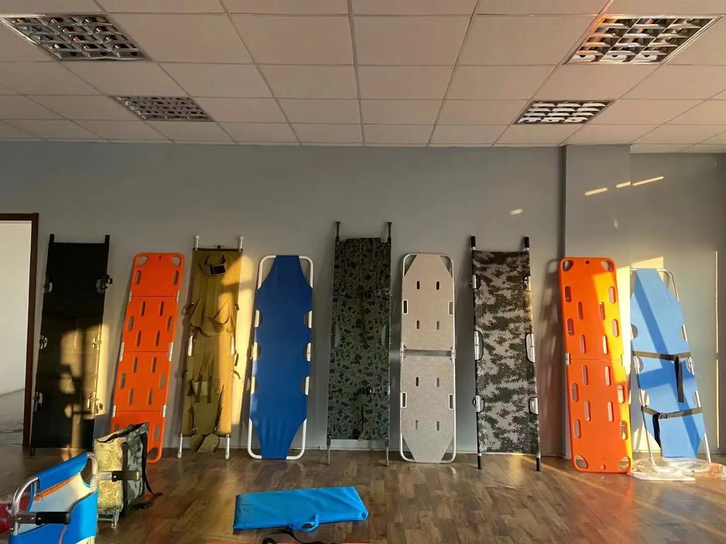 Physical Therapy Equipments Massage Tables Beds Multi-postural Adjustable Electric Massage Bed Physiotherapy Treatment Table